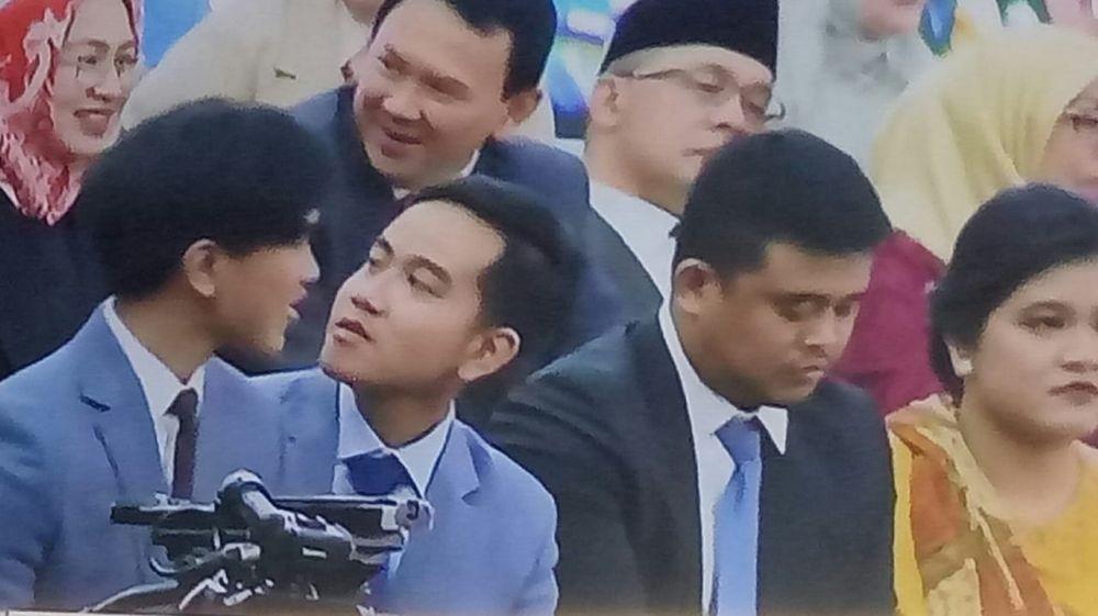 Pelantikan Jokowi: Gibran Kaesang Duduk di Depan, Ahok Bareng Airin