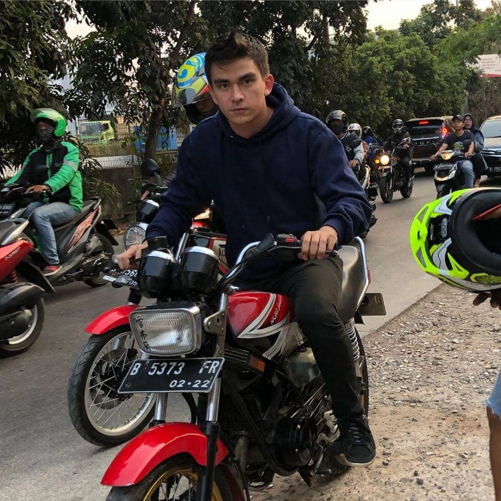 Instagram.com/christlaurent