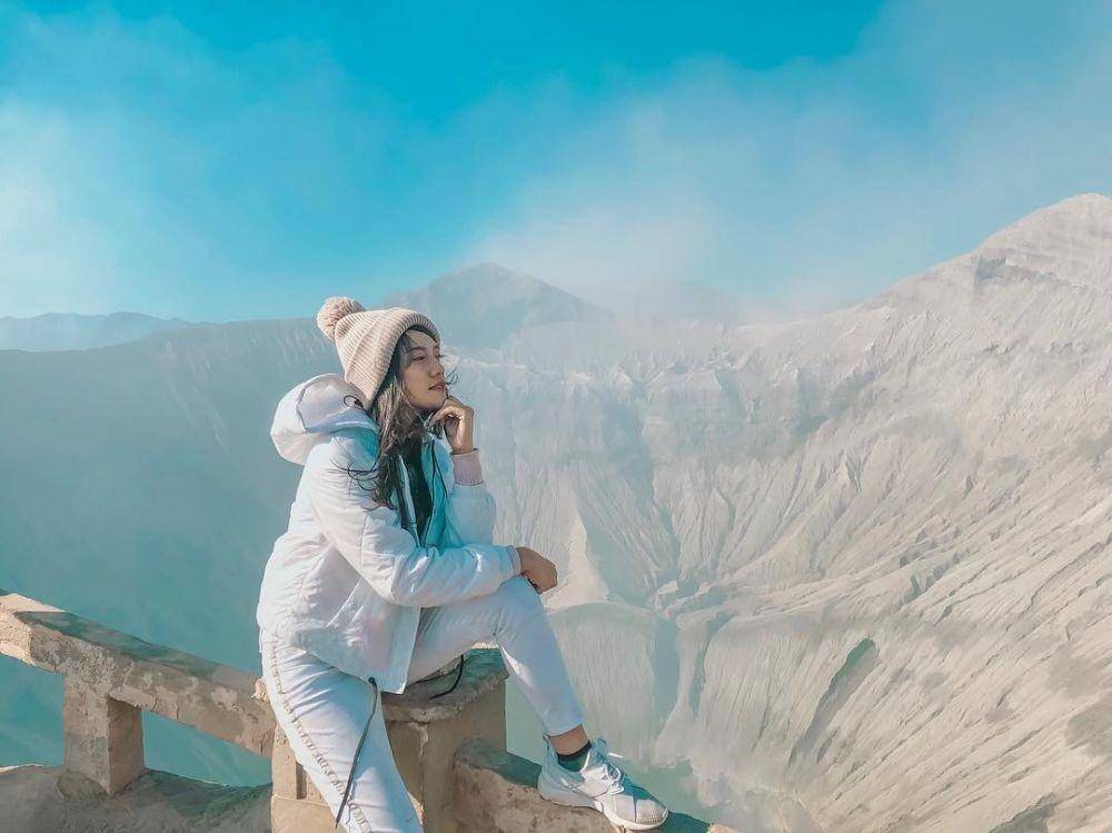 Instagram.com/anissaaziza