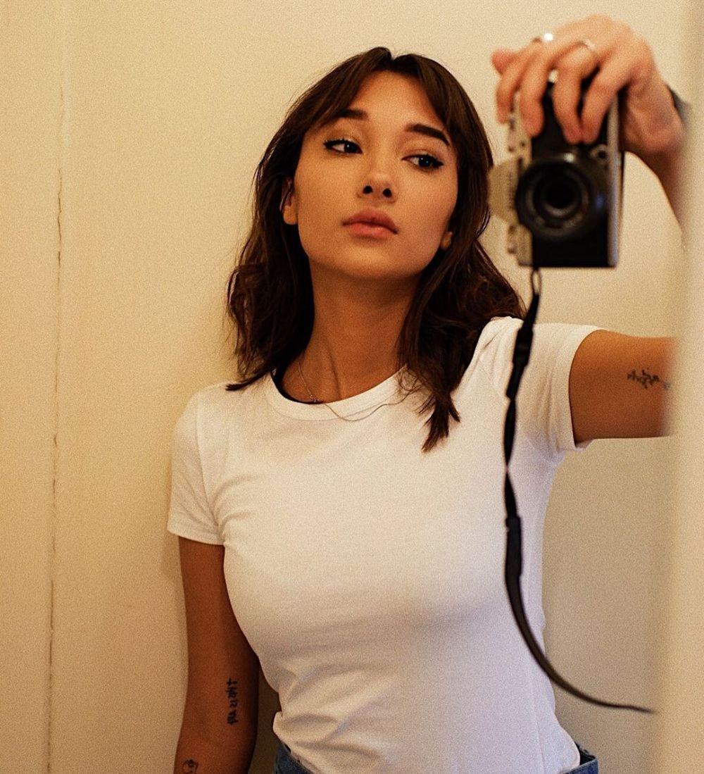Instagram.com/carissaperusset