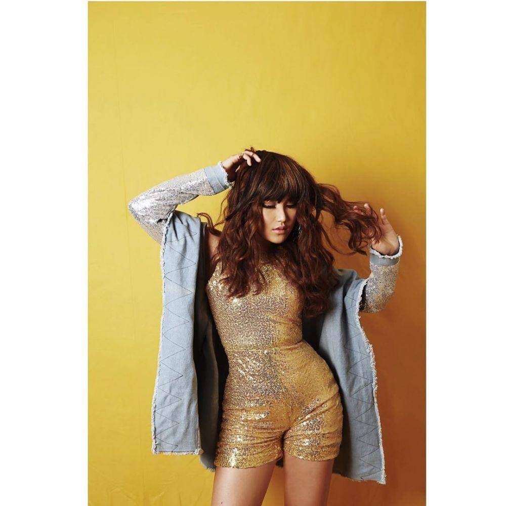 instagram.com/ayutingting92