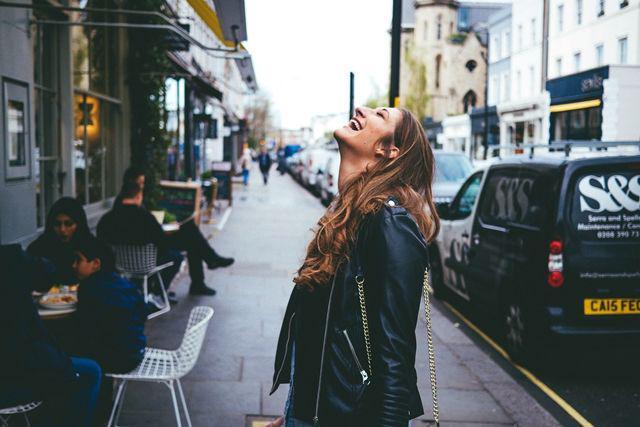 https://unsplash.com/@alexkirrthegirl
