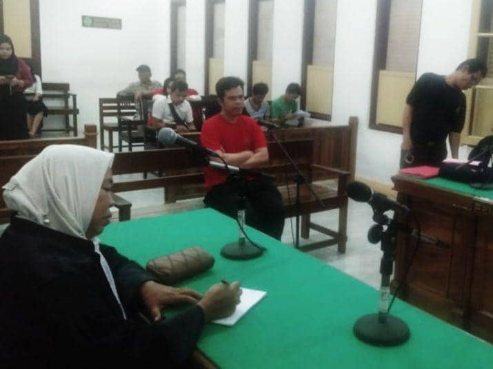 Dituntut Hukuman Mati karena Narkoba, Joni Malah Tertawa
