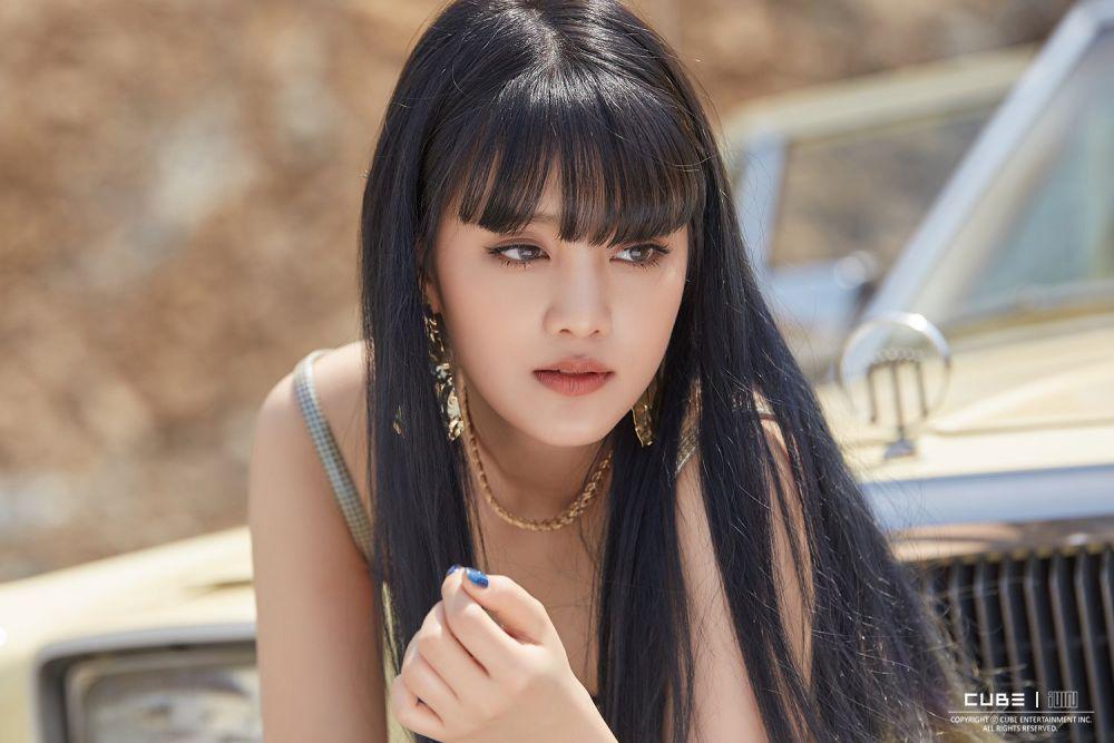 Ultah ke-22, 9 Potret Kece Minnie (G)I-dle yang Berasal dari Thailand