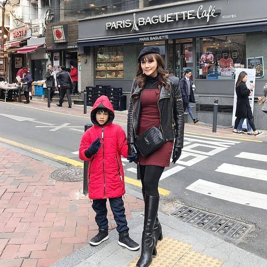Instagram.com/anita.hara