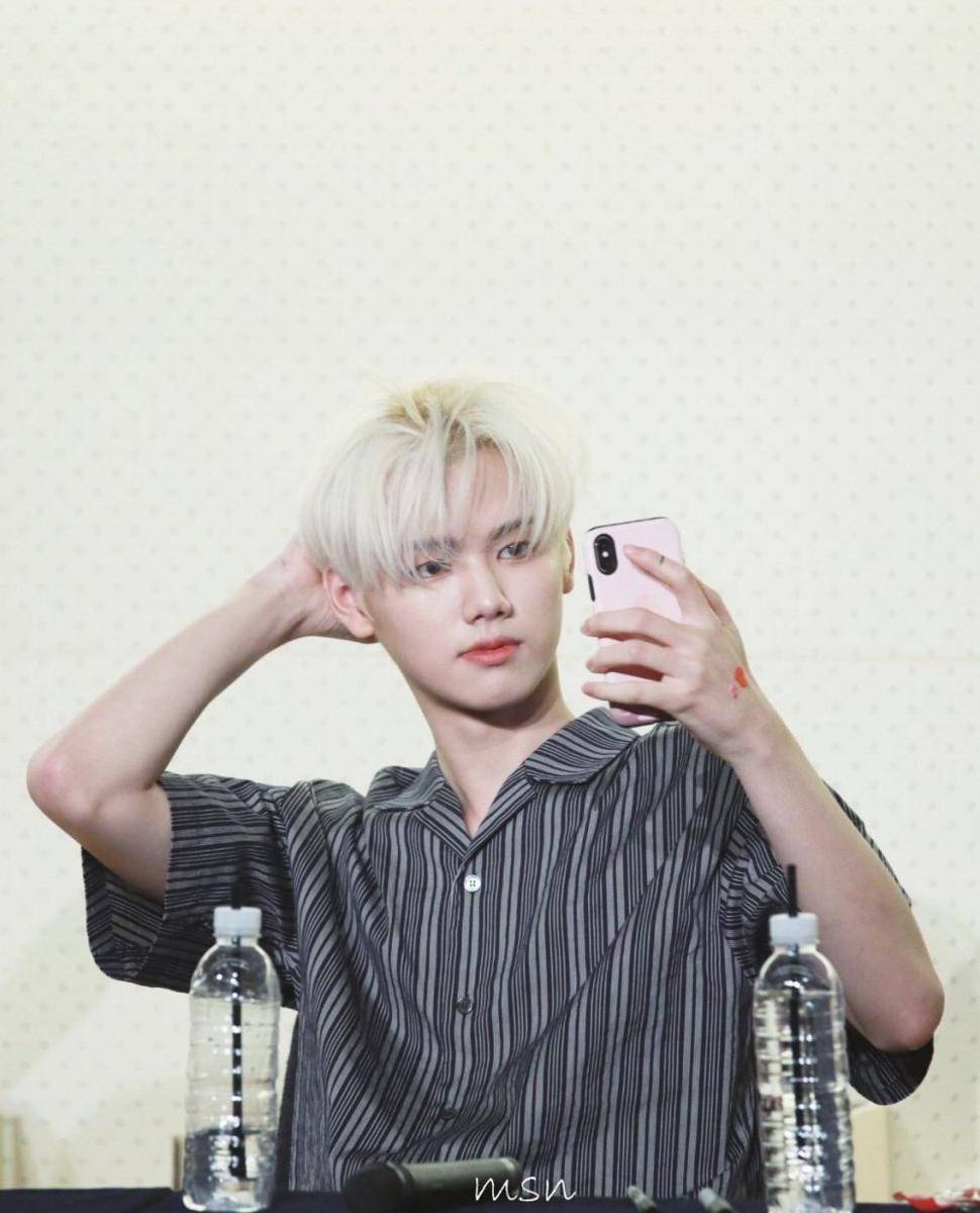 Twitter @minheepic
