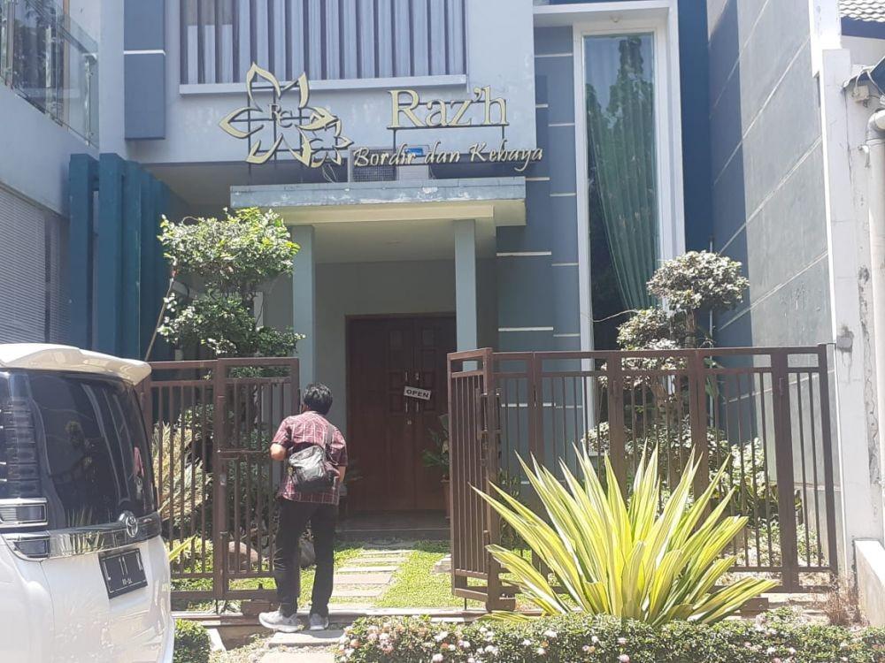 Suasana rumah Halim Iskandar di kawasan Pagesangan, Surabaya, Rabu (23/10). IDN Times/Aradiansyah Fajar.