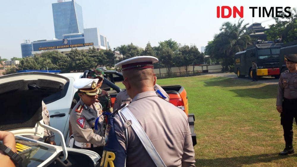 Apel Gelar Pasukan Ops Zebra Semeru 2019 Polda Jatim, Rabu (23/10). IDN Times/ Ardiansyah Fajar