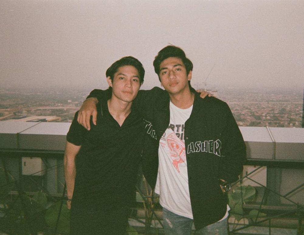 Instagram/harrisvriza