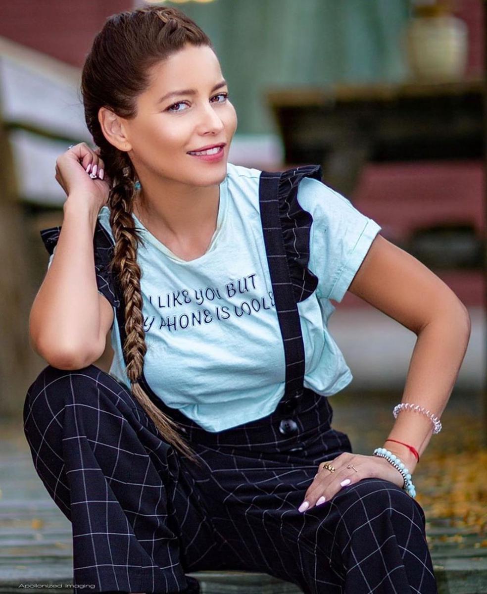 Instagram.com/adrianafonsecaoficial