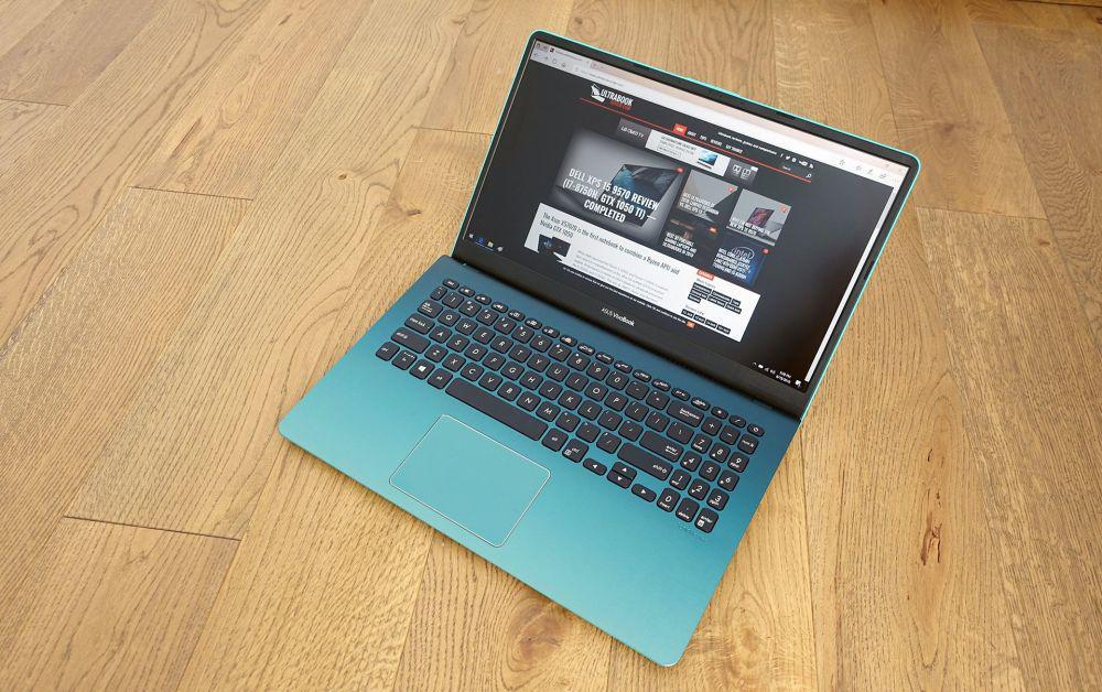5 Ultrabook Canggih dengan Layar 15 Inci, Nonton Makin Nyaman