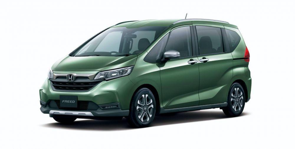 5 Keunggulan Mobil Berpintu Geser