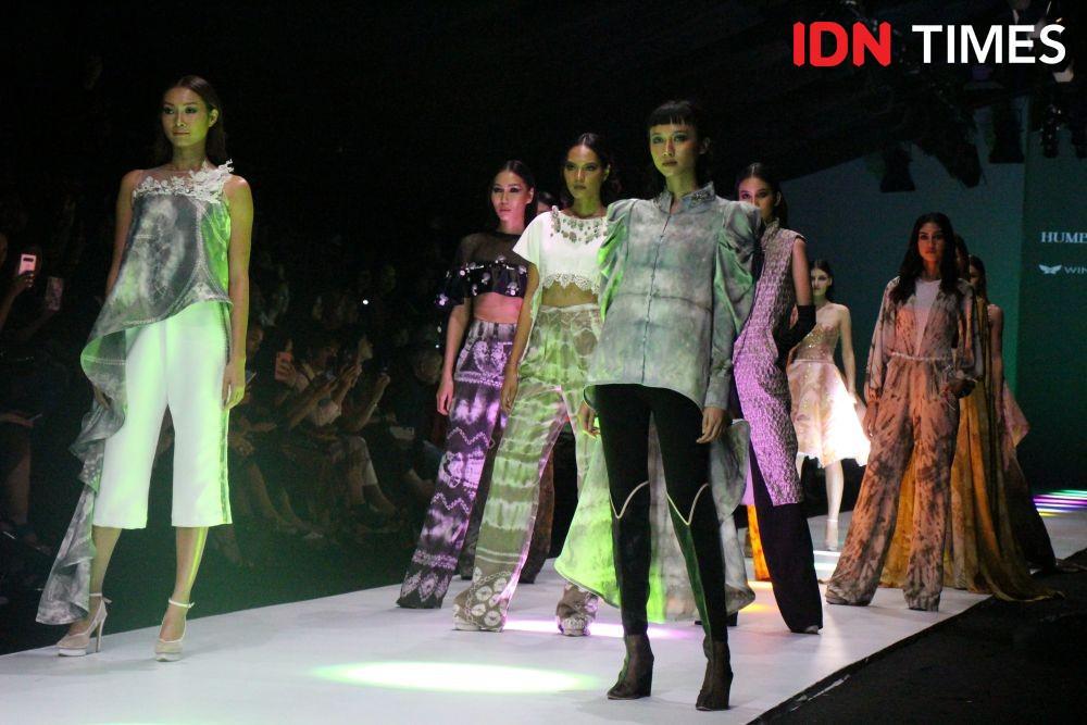 Humbang Kriya Usung Konsep Eco Fashion di Jakarta Fashion Week 2020
