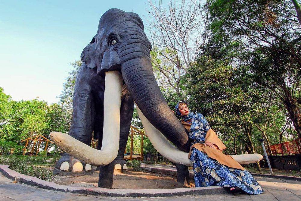 instagram.com/wisatangawi