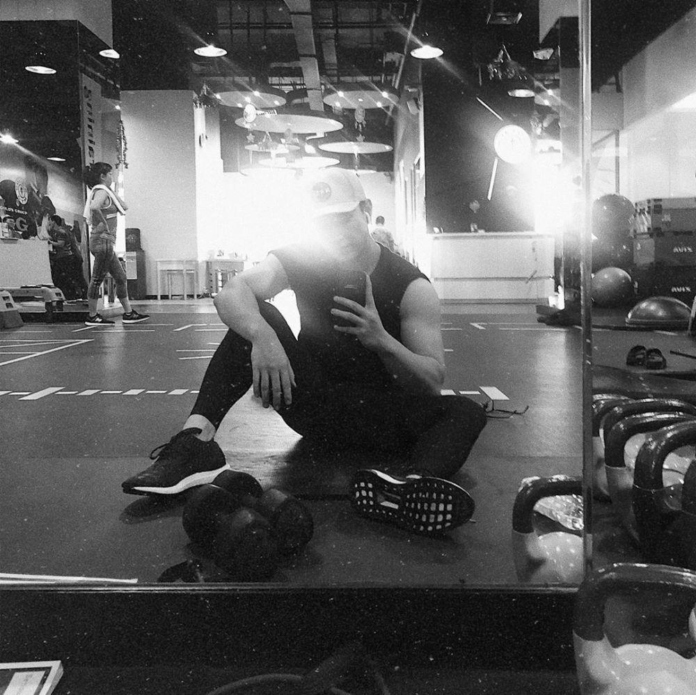 instagram.com/billydavidson_