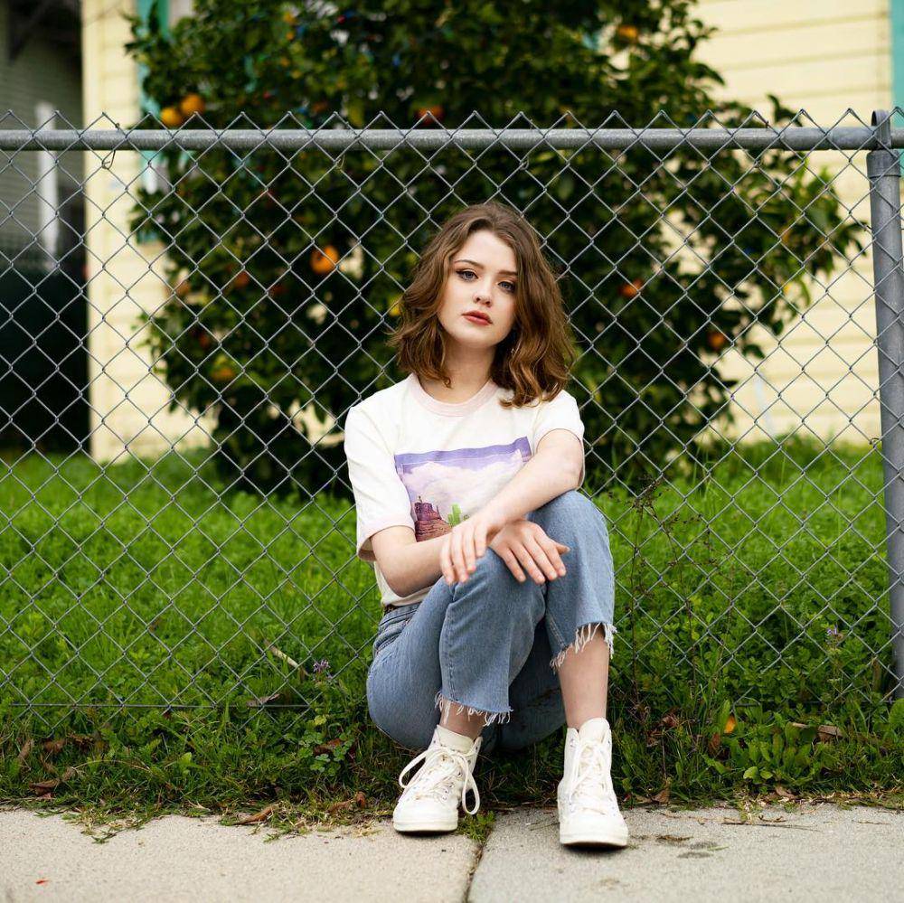 instagram.com/maisiehpeters