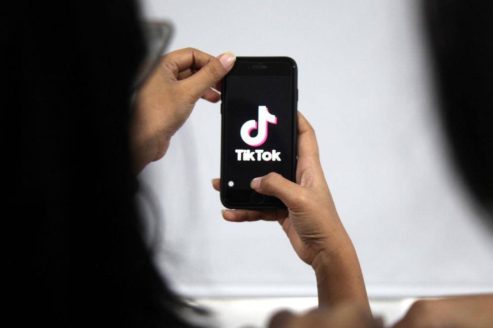 Meroket, TikTok Salip Facebook Group dan Baidu