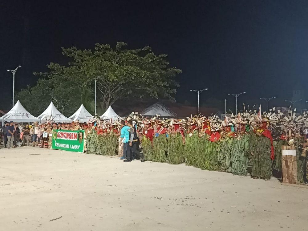 Cetak Rekor MURI, Festival Hudoq Crossborder 2019 Torehkan Sejarah