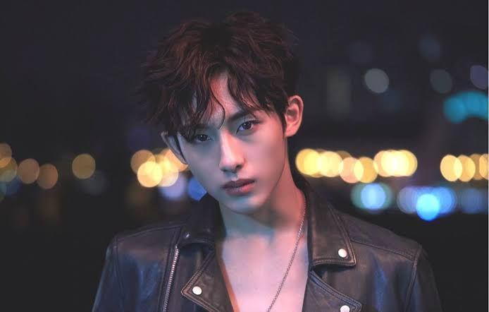 Genap 22 Tahun, Ini 9 Potret Winwin NCT yang Kini Lebih Aktif di WayV