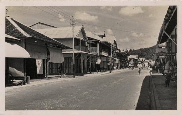 Kondisi lingkungan di Samarinda pada 1930 (digitalcollections.universiteitleiden.nl)
