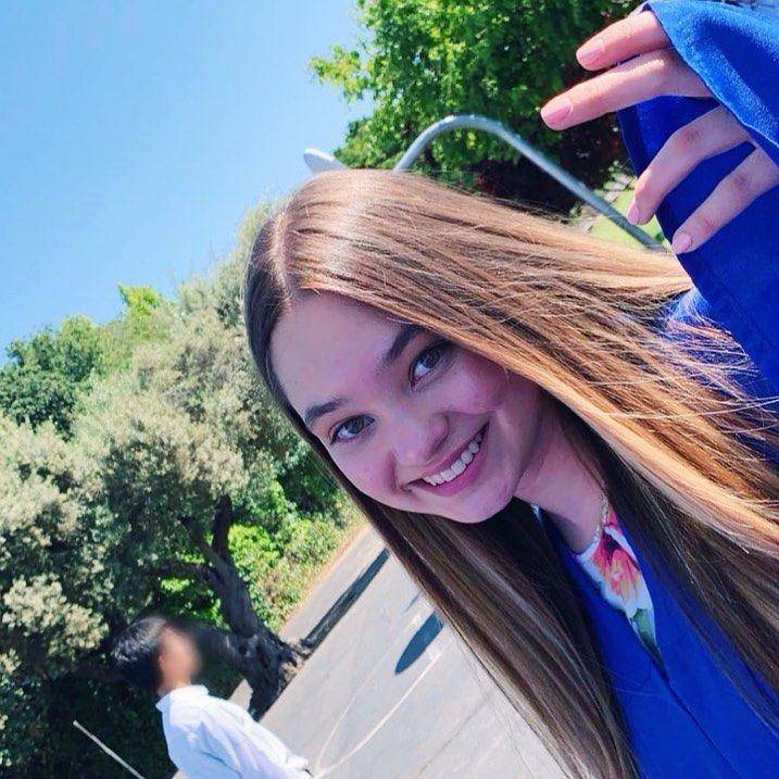 instagram.com/tina