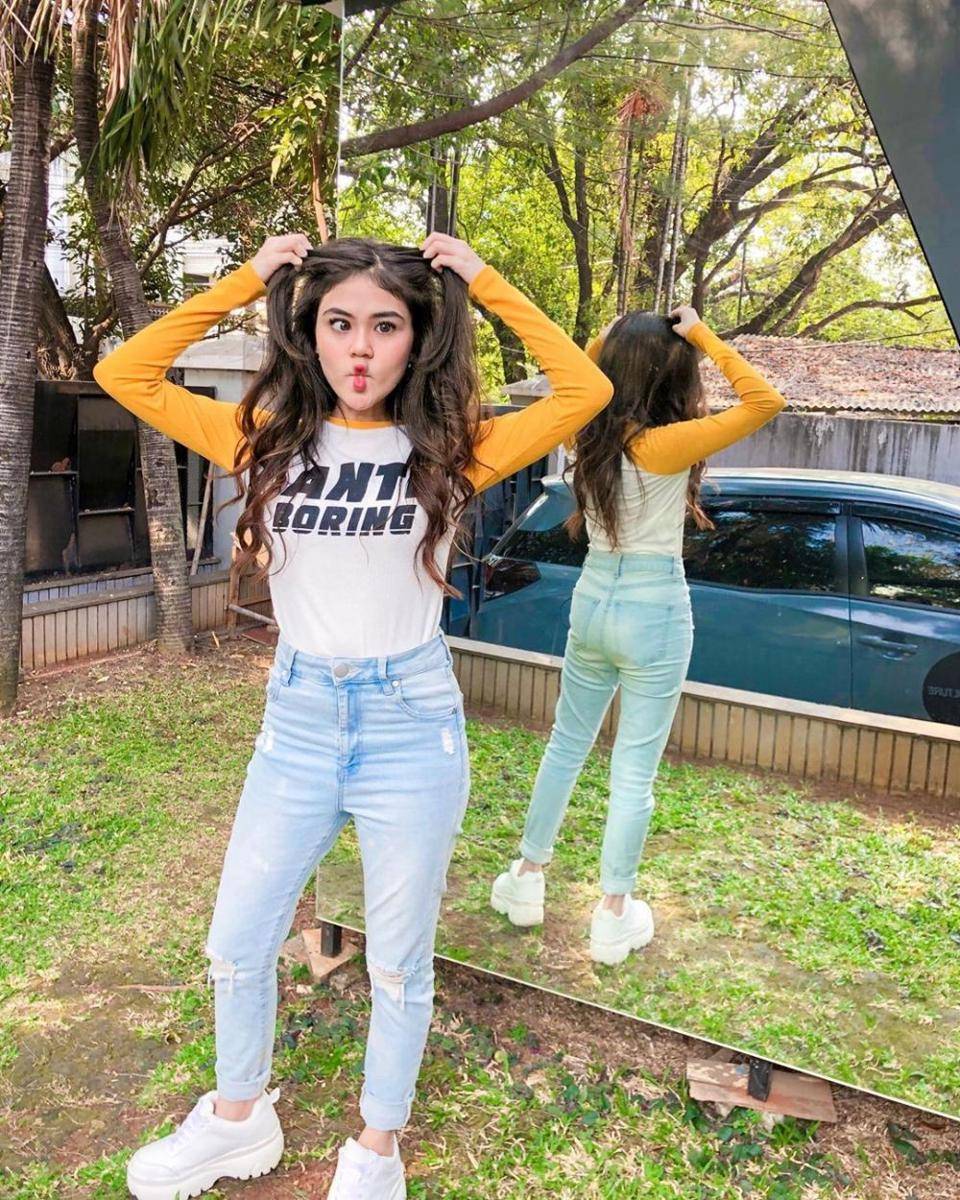 Instagram.com/indrayanigr