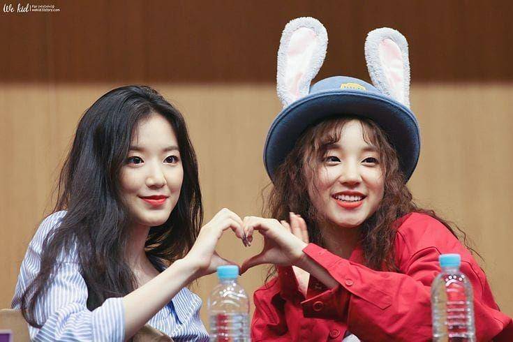 Instagram/yuqi_shuhua_official_