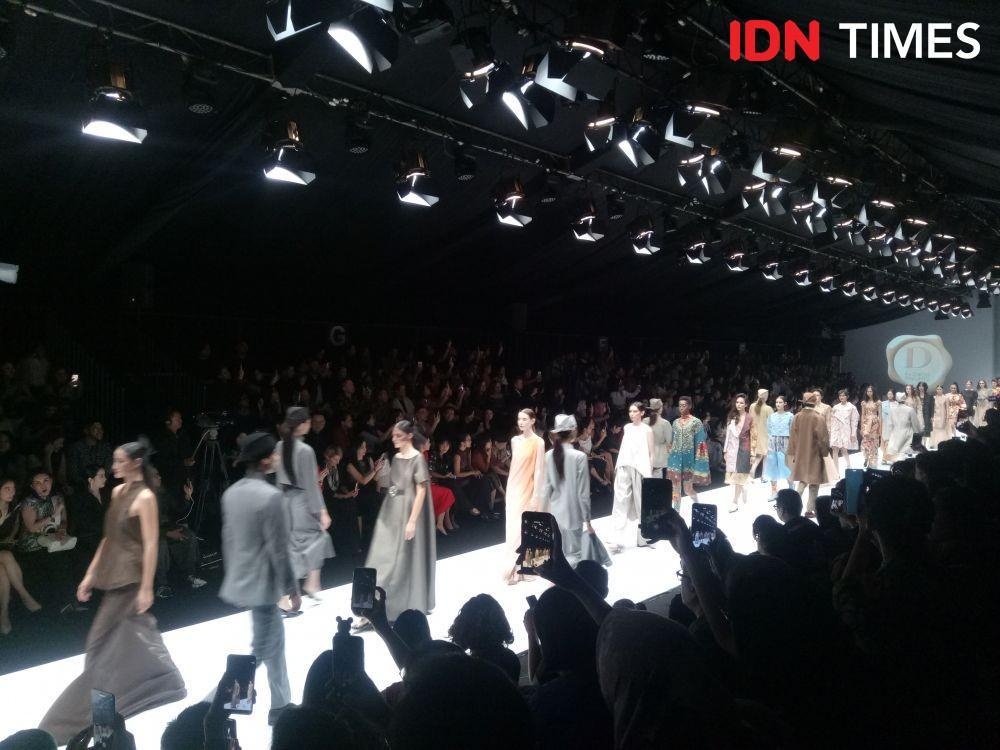 Persembahan Empat Ksatria Mode di Penutupan Jakarta Fashion Week 2020