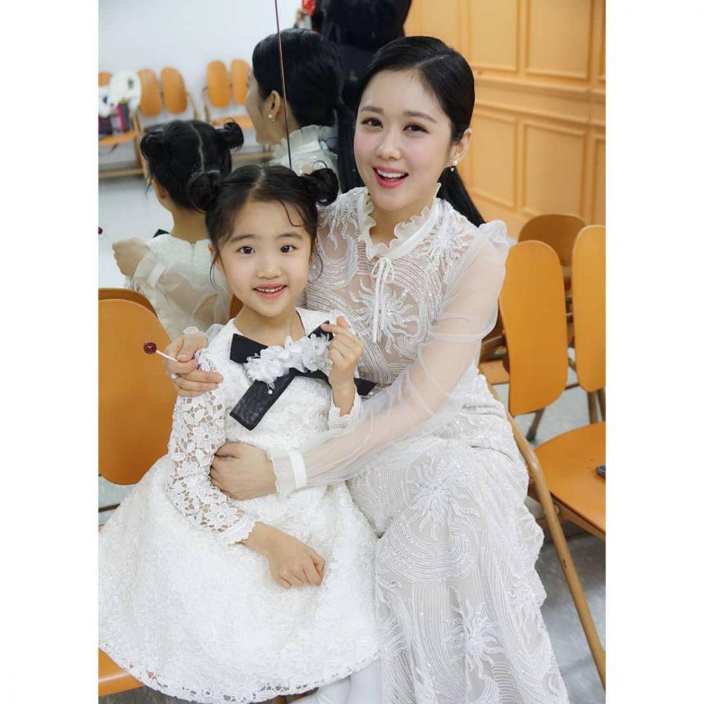 Instagram.com/eileenoharin