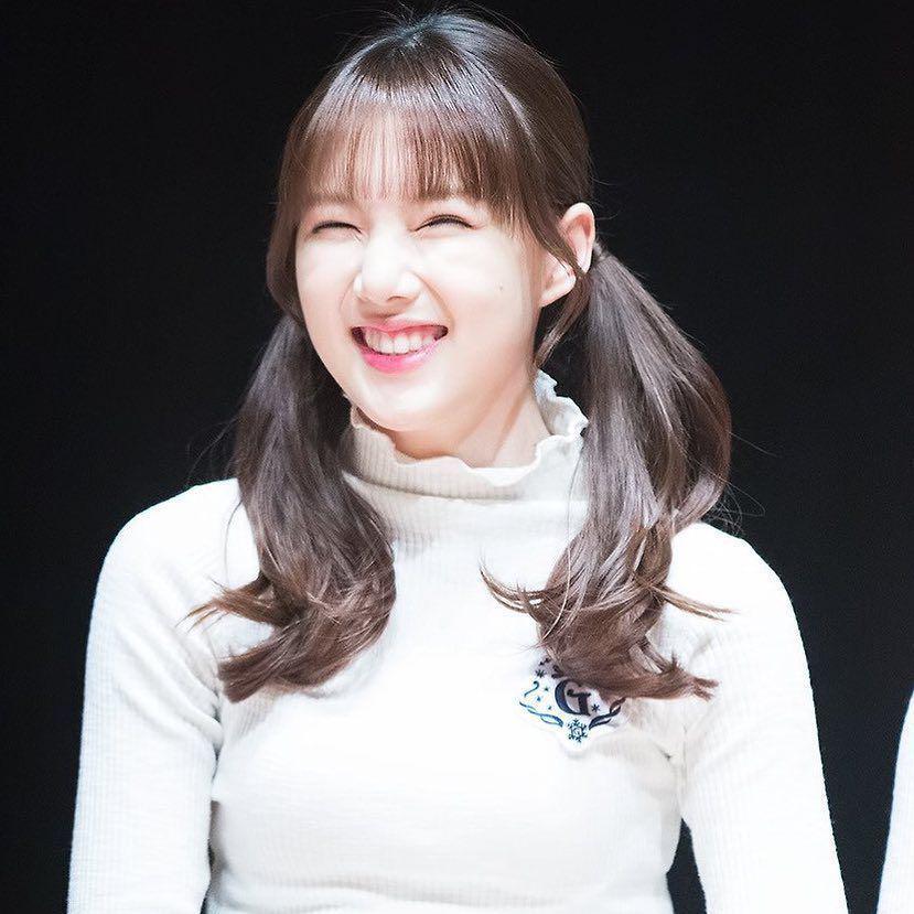 10 Potret Gemas Yerin GFriend dengan Eye Smile, Awas Kepincut!