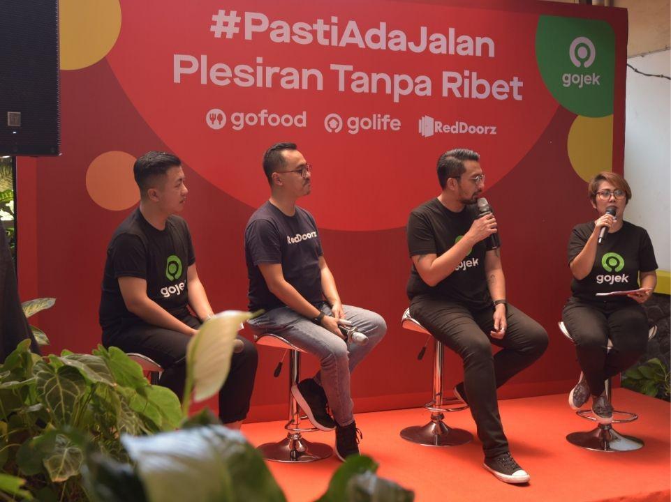 Gojek Gandeng RedDoorz Ajak Plesiran Tanpa Ribet