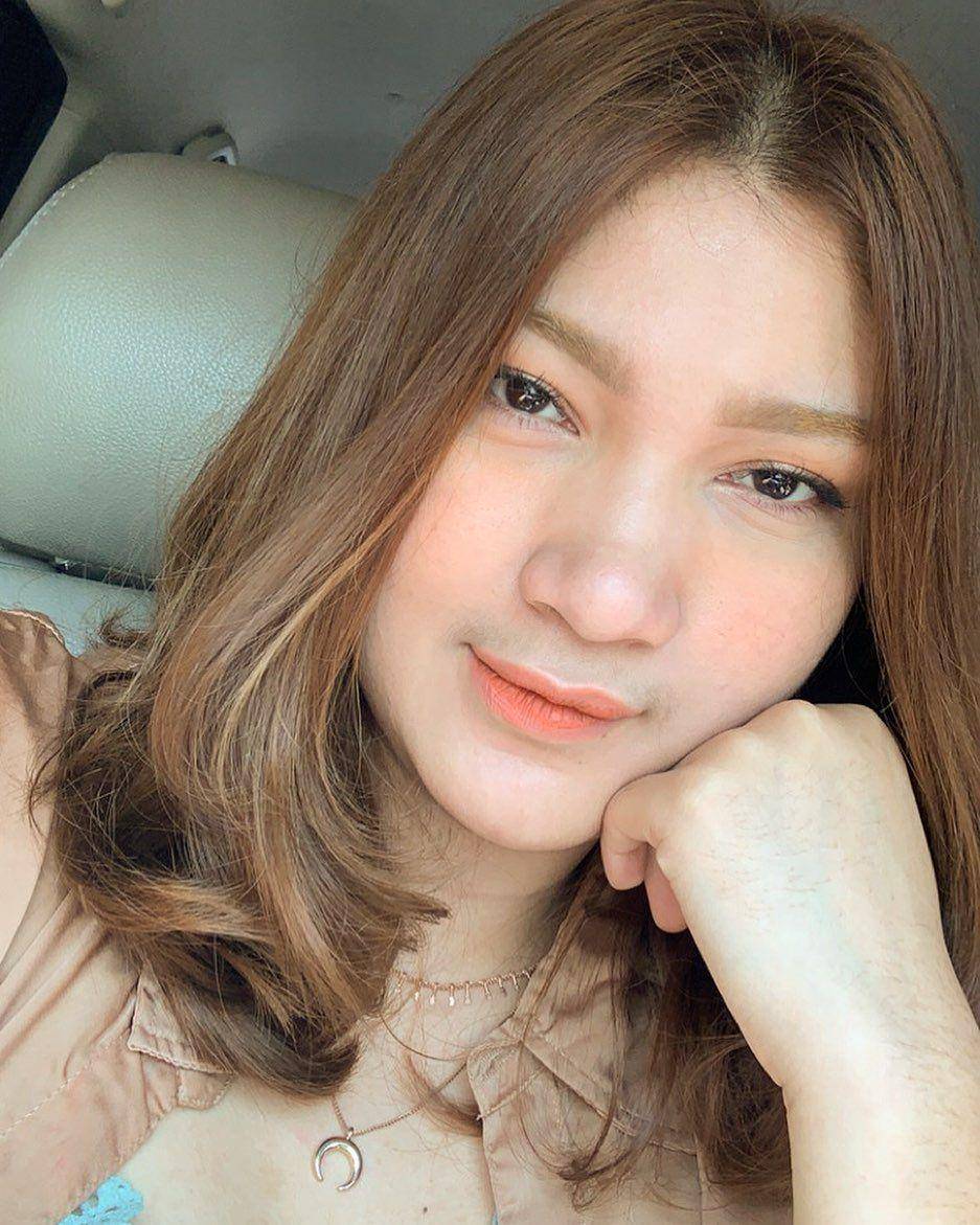 Instagram.com/lunarivory