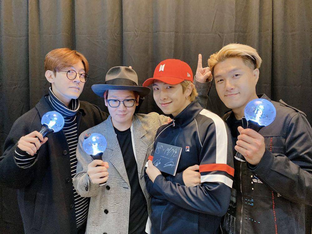 Twitter.com/BTS_twt