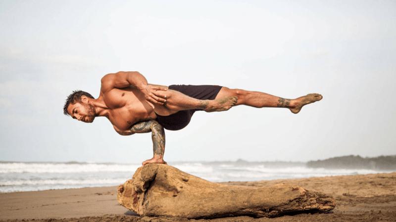 Buat Cowok, Ini 6 Alasan Kenapa Kamu Perlu Banget Melakukan Yoga