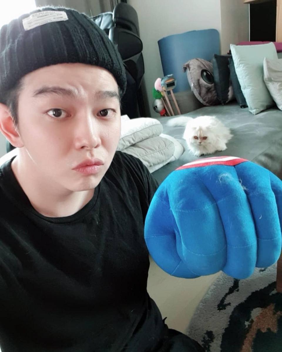 Instagram.com/yunkyunsang