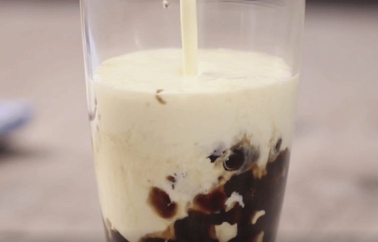 Resep Milk Candy Milkshake ala Yummy, Segarnya Sampai Kerongkongan