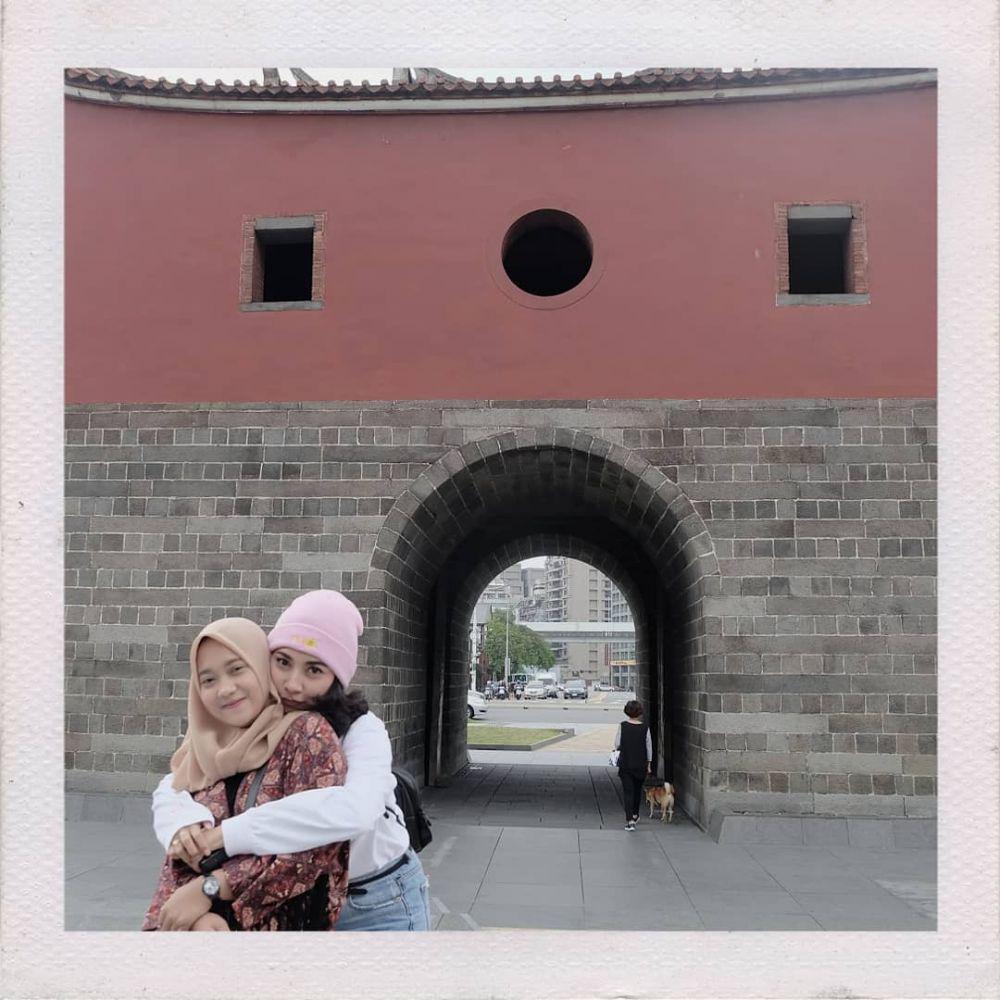 Instagram.com/shafirasas