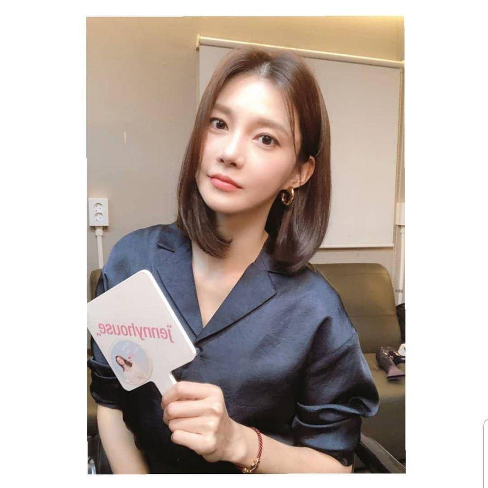 instagram.com/@chayeryun