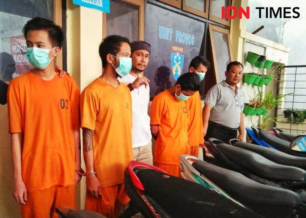 Polisi Ringkus Komplotan Pencuri Motor di Bandung