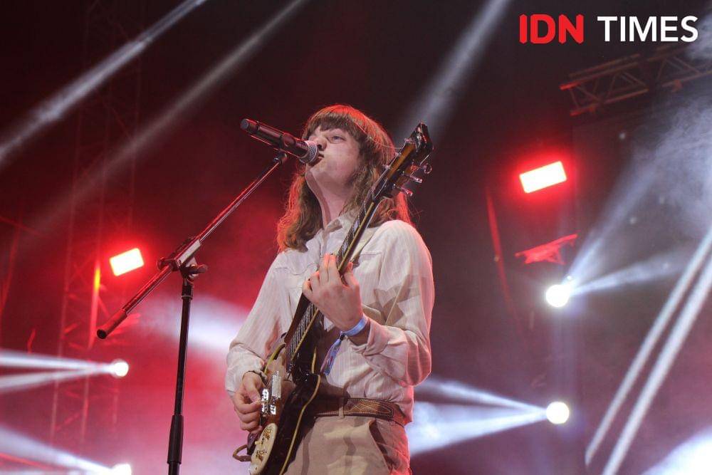 William Murray, lead singer FUR saat tampil dalam festival GUDFEST, di Helipad Parking Ground GBK Senayan, Jakarta, pada 3 November 2019. IDN Times/Nadia Umara