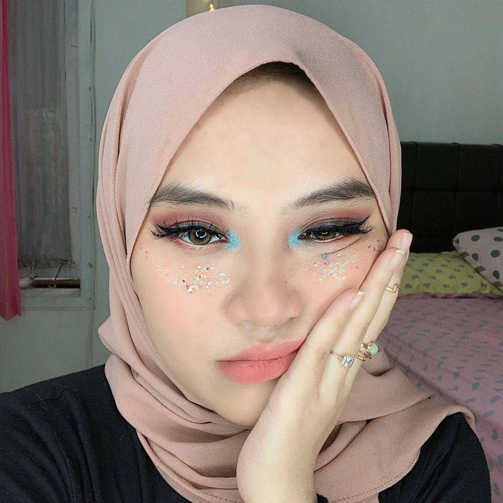 Instagram.com/shafiraeden
