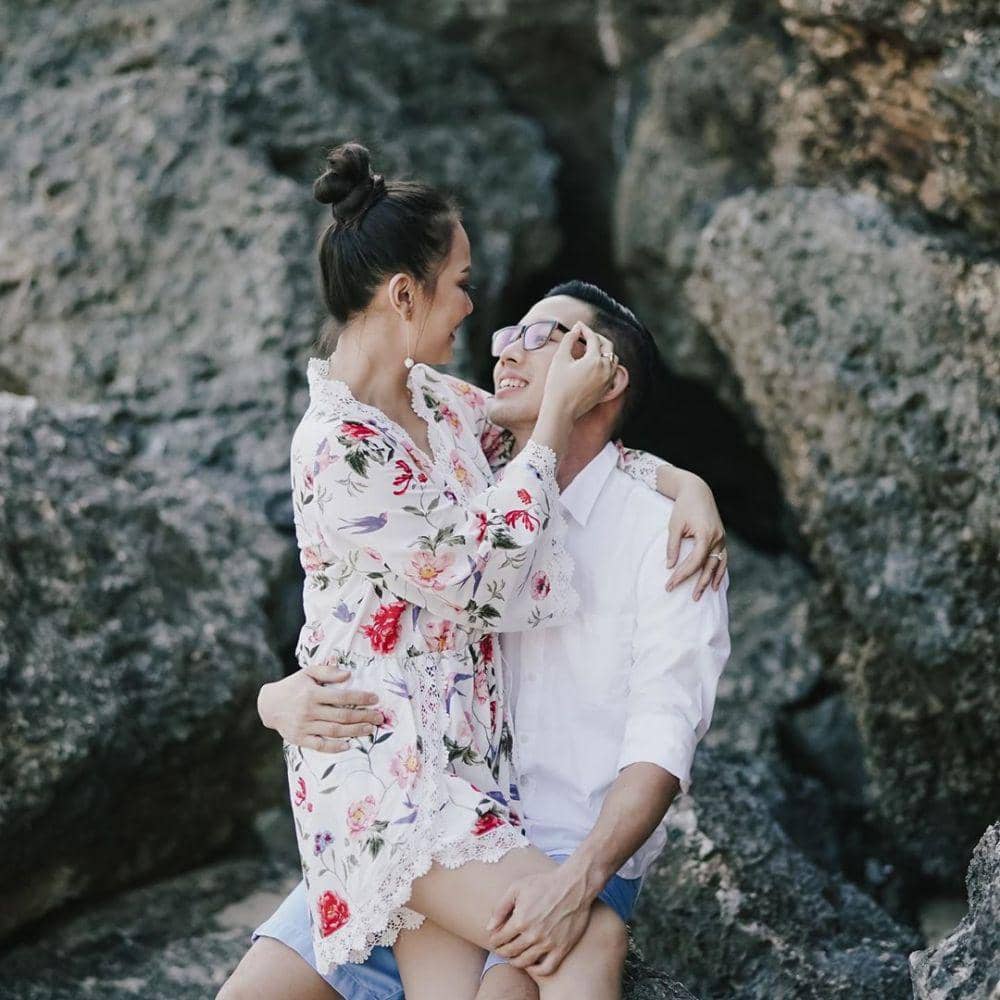 instagram.com/yuanitachrist