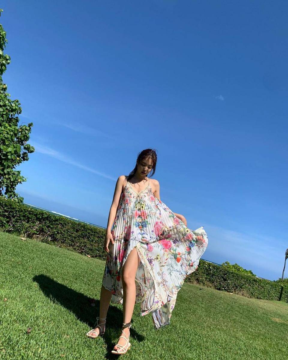 instagram.com/jennierubyjane