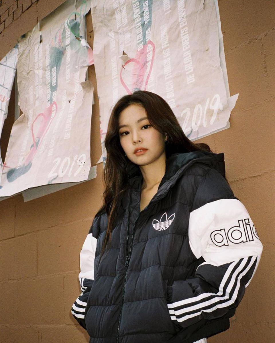 instagram.com/jennierubyjane