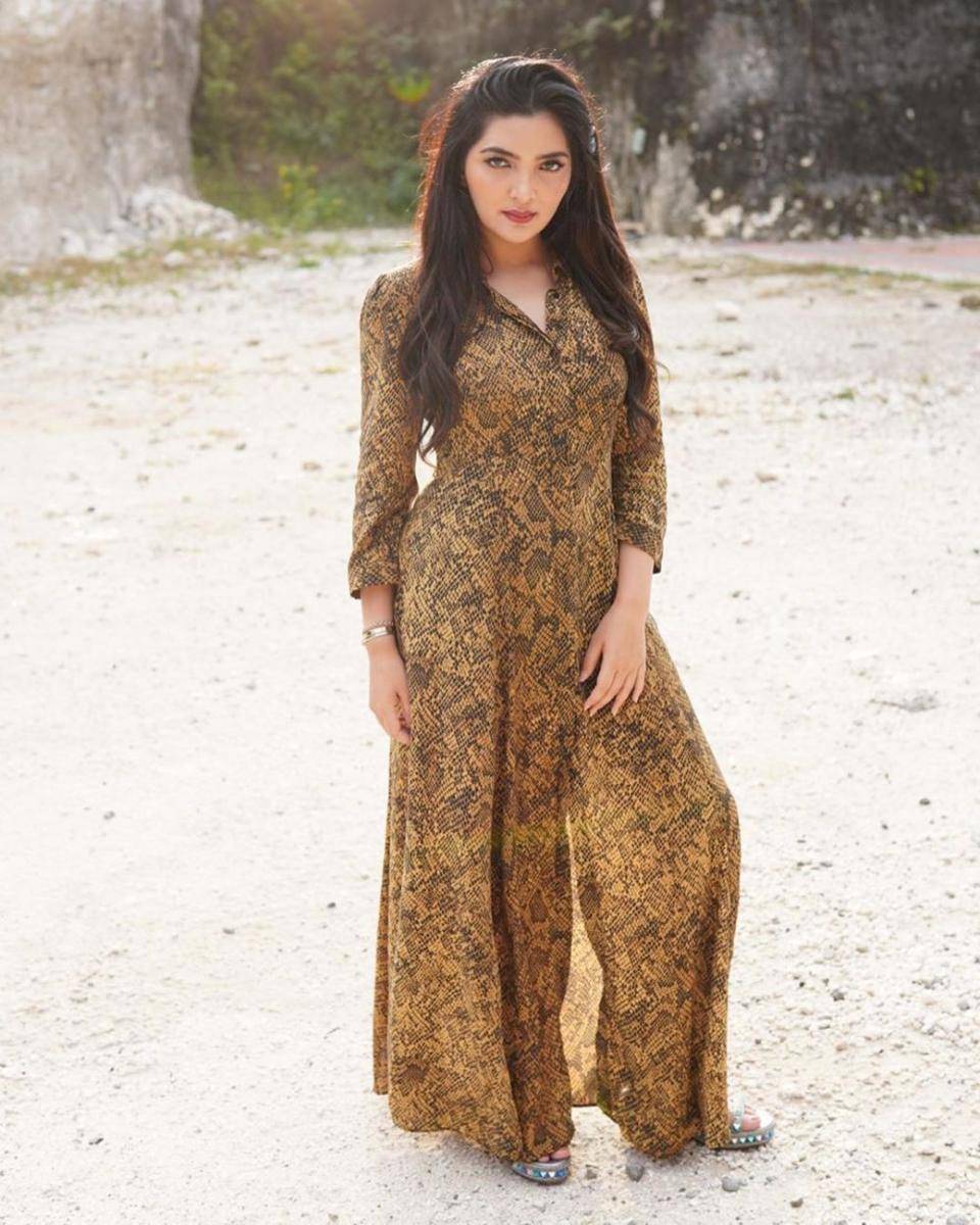 instagram.com/ashanty_ash