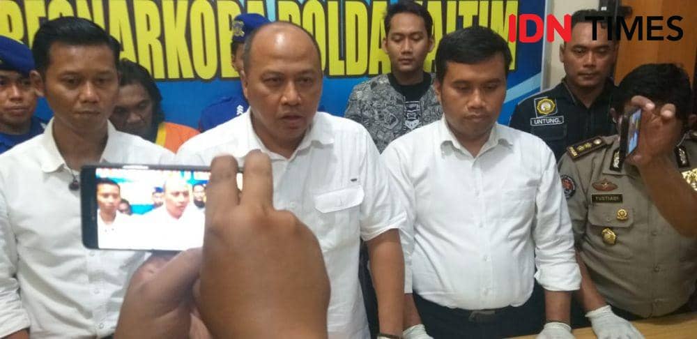 Jajaran Polda Kaltim memberikan keterangan terkait pengungkapan sabu-sabu seberat 6 kg. IDN Times/Surya Aditya
