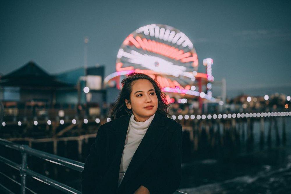 liburan ala Pevita Pearce (instagram.com/pevpearce)