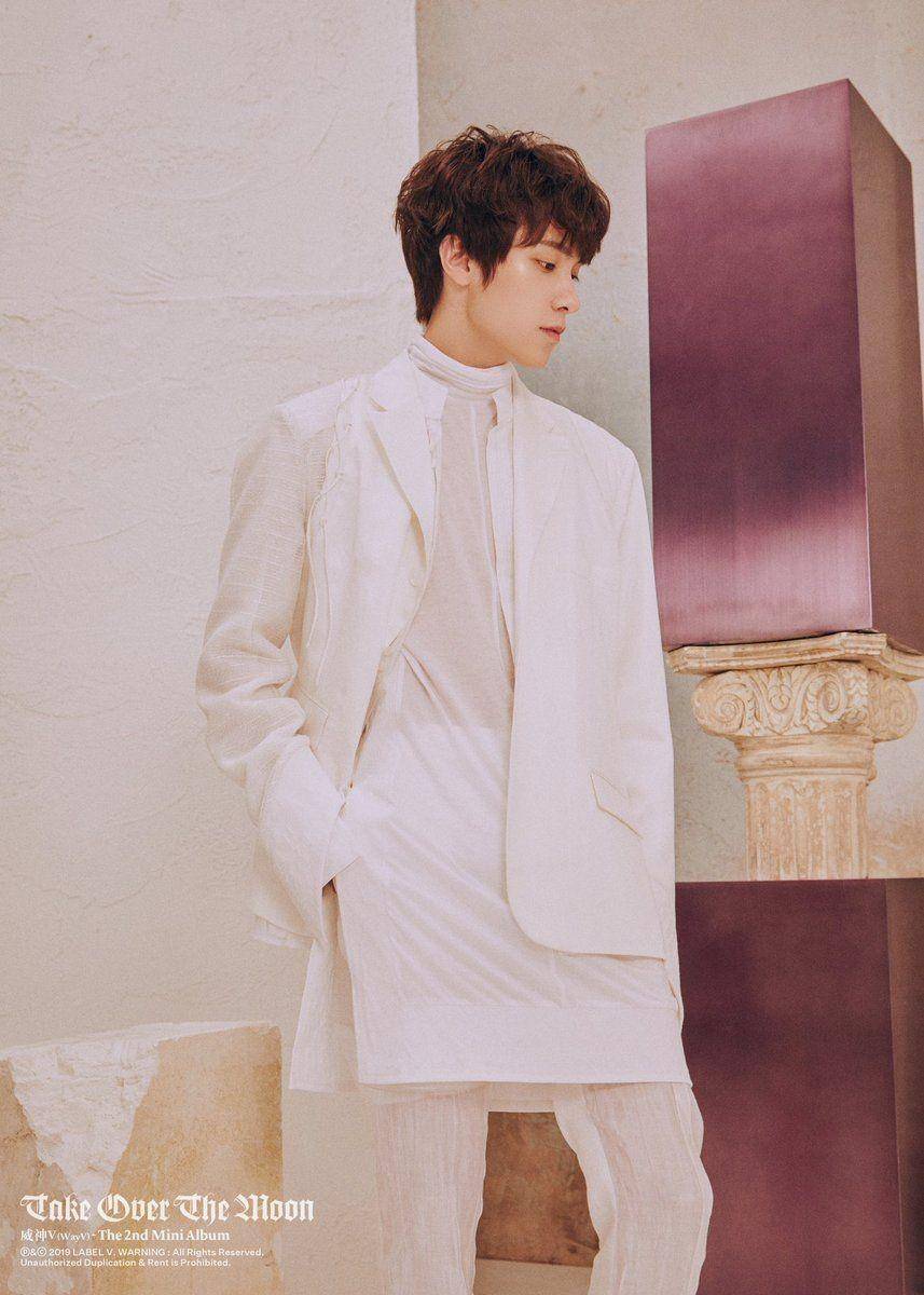 https://twitter.com/wayv_official
