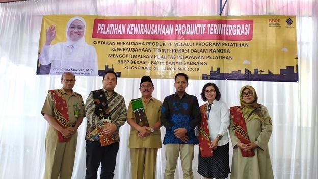 Kemnaker Gelar Pelatihan Kewirausahaan Batik di Kulon Progo