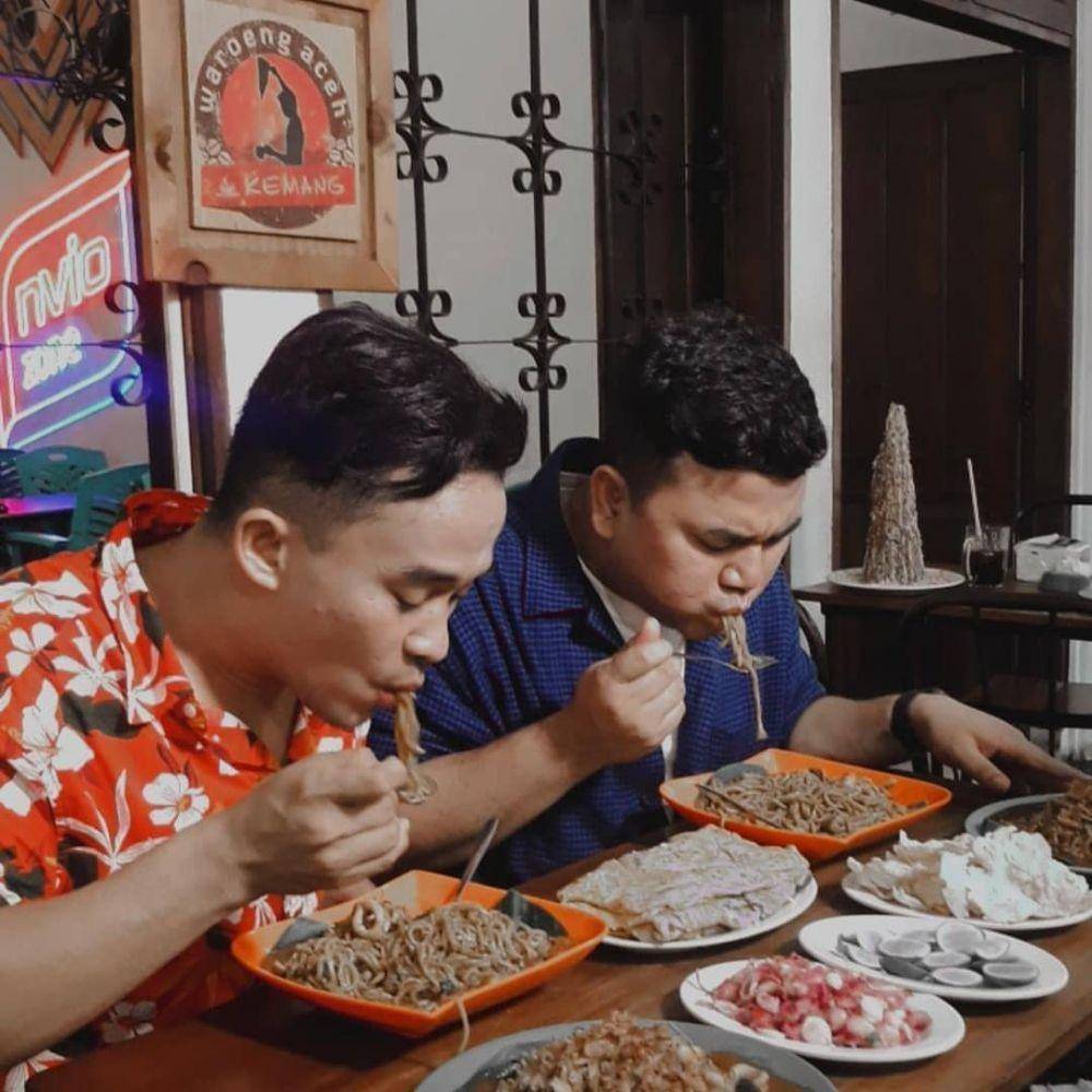 instagram.com/waroengacehkemang